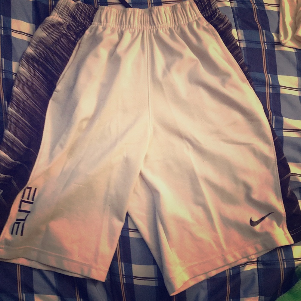 Nike elite basketball shorts